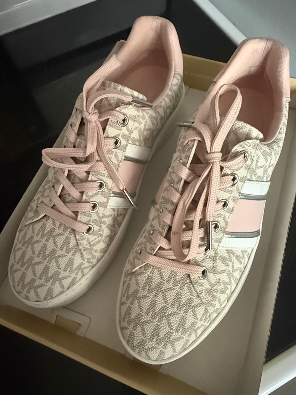 Michael Kors Beige & Blush Logo-Print Platform Sneakers - Picture 2 of 3